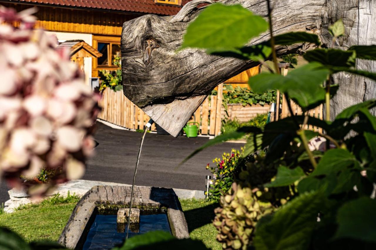 Biobauernhof Gast Mariapfarr Exterior foto